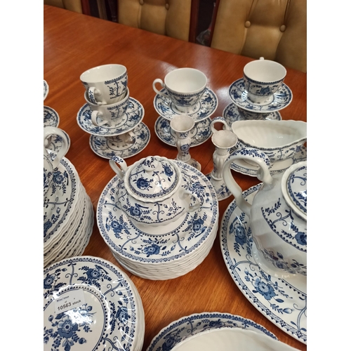 574 - Vintage Johnson Bros. Indies Blue & White Dinner Service - 4 x Serving Tureens, 1 x Large Oval Platt... 