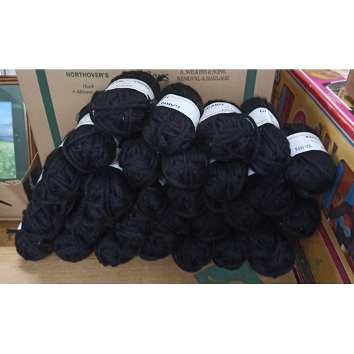 785 - 29 x 50g Packs of Knitting Yarn