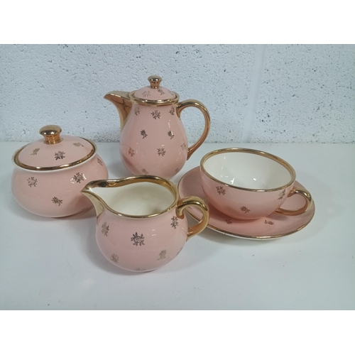 668 - A Vintage Villeroye & Boch Tea Set For One Tea Service