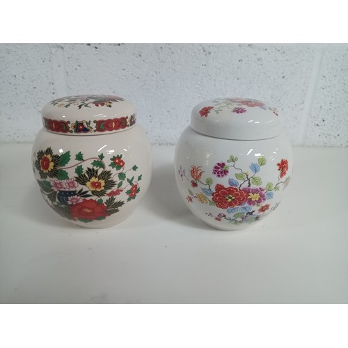 665 - 2x Ginger Jars