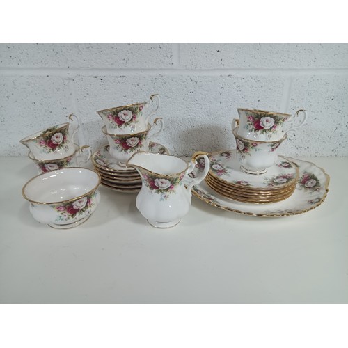 862 - A Quantity of Royal Albert Celebration Tea Service