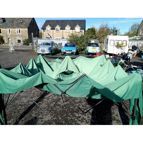 922 - Green Folding Gazebo