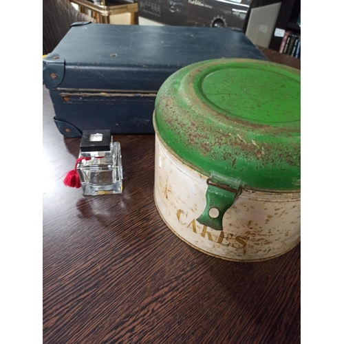 959 - Antique Suitcase Containing Vintage Cake Tin and an empty Lalique Bottle