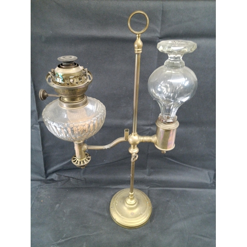 960 - An Antique Crystal and Glass Oil Lamp ( Missing Chimney)