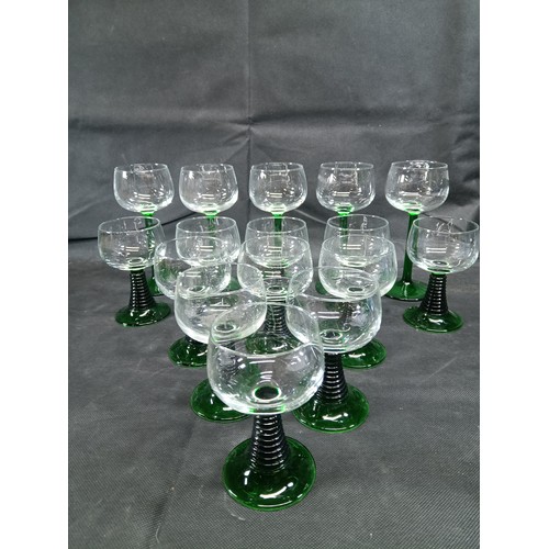 970 - A Quantity of Vintage Luminare Green Stemmed Glasses