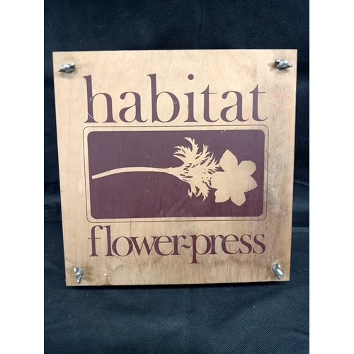 947 - A Habitat Flower Press