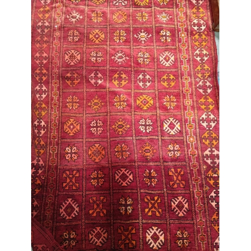 940 - A Moroccan Mrirt Wool Abstract Berber Rug 272 x 152cm