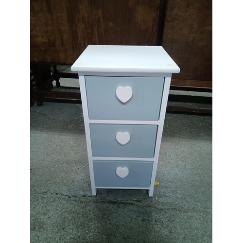 1096 - A Small 3 Drawer Storage Unit