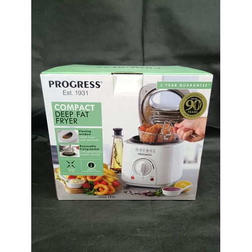 821 - A Progress Compact Deep Fat Fryer - Boxed and Unused