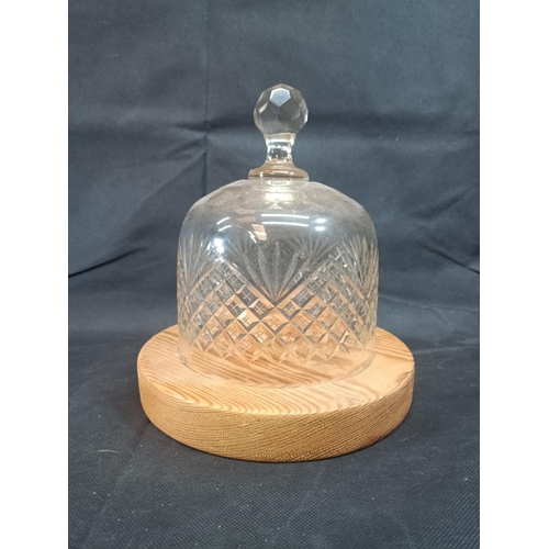 1134 - A Small Cut Glass Cheese Dome