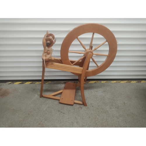 1061 - A Spinning Wheel