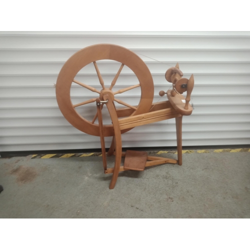 1061 - A Spinning Wheel