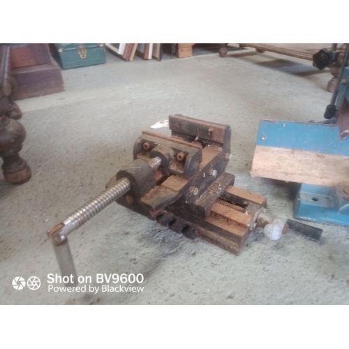 91 - Hollow Chisel Mortiser With Clamps