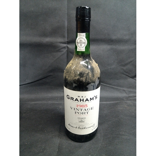 372 - A Bottle Of Grahams 1985 Vintage Port