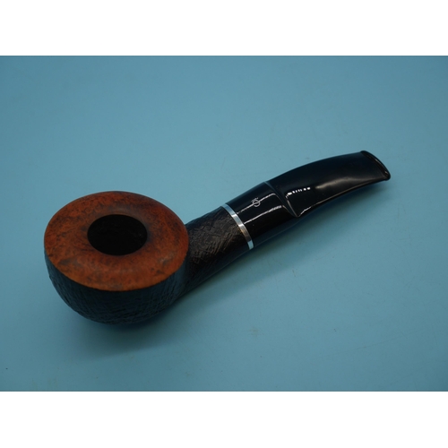 1305 - A Stanwell no.95 Relief Black Sandblasted