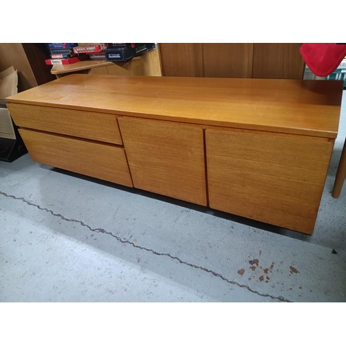 634 - A Tapley 33 Mid Century design Teak Veneer Sideboard 168x54x52cm