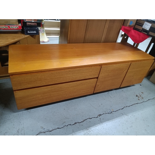 634 - A Tapley 33 Mid Century design Teak Veneer Sideboard 168x54x52cm