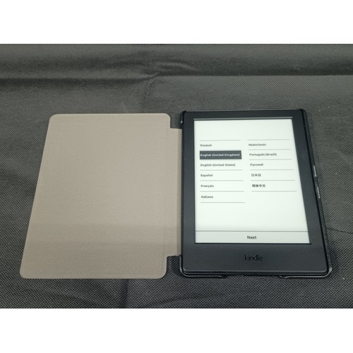 282 - Amazon 8th Gen Kindle in Case