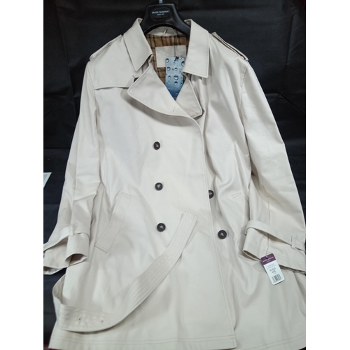 768 - A Brook Taverner Marsland Trenchcoat 46R