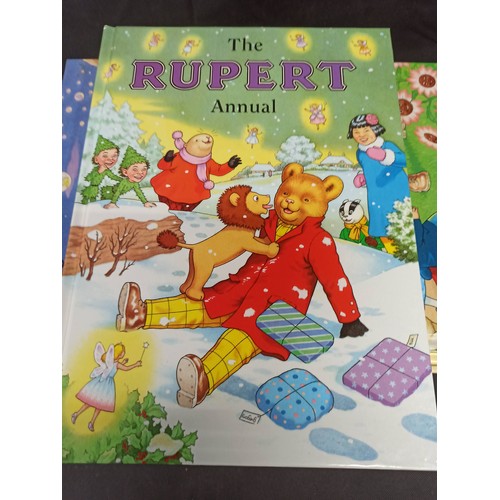 572 - Rupert The Bear Annuals 1990 - 1996 Mint, 1997 - 2000, 2003 Signed Ltd Edition Followers Edition