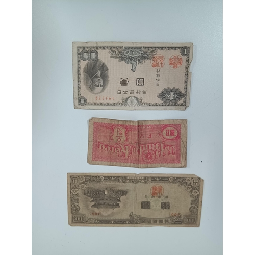 991C - Bank of Korea 1953 10 and 5 Hwan Bank Notes and Japanese 1 Yen