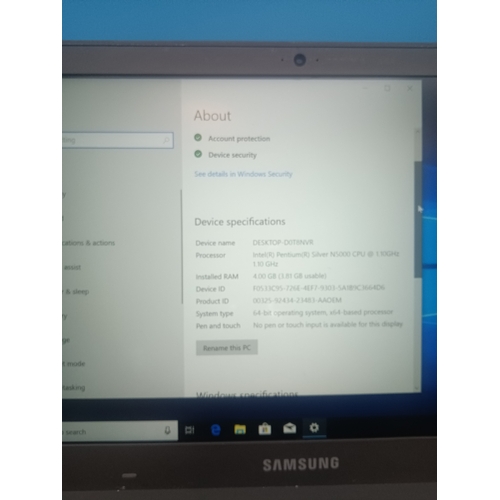 306B - A Samsung NP530xBB Notebook PC Windows 10 , 64 Bit, Pentium Silver N5000CPU 4gb Ram, SSD 60GB HD - W... 