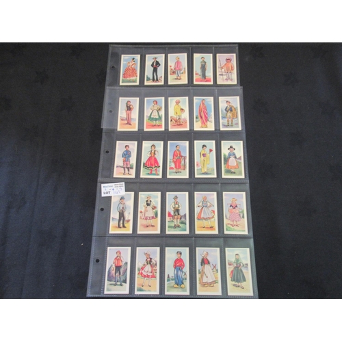 2141 - Category -Places, Castles etc. : Player 25 x Napoleon, Wills M42 x Arms of Oxford and Cambridge, Cav... 