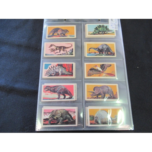 2157 - Category - Prehistoric Animals : Goodies 25 x Prehistoric Animals, Kelloggs 8 x Prehistoric Monsters... 