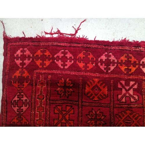 940 - A Moroccan Mrirt Wool Abstract Berber Rug 272 x 152cm