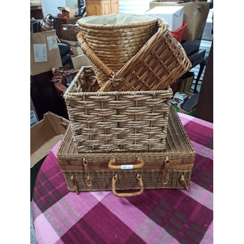 107F - Selection of Wicker and Rattan Baskets