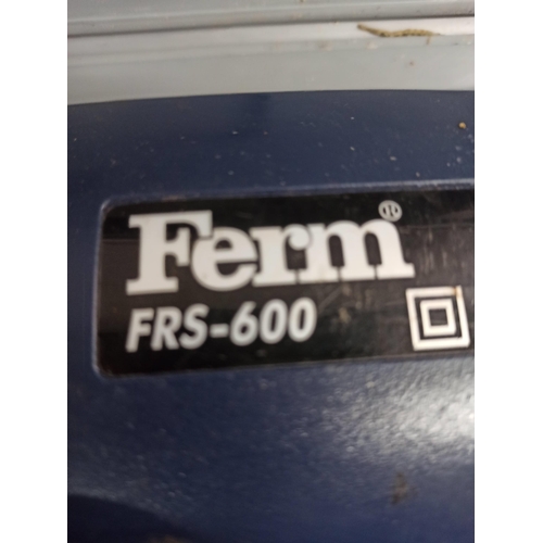 124 - Ferm Frs- 600 240v Reciprocating Saw With Blades.