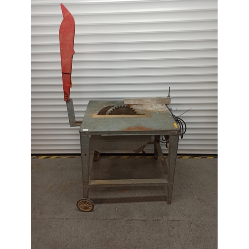 161 - A Elektra Table Saw On wheels.