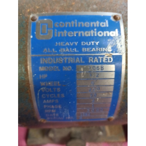 135 - A Continental International Bench Grinder. Untested.