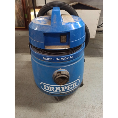 110 - A Draper Hoover Model No:WDV24