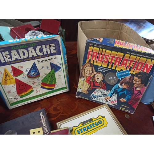 1092 - Vintage Toys & Games : Blast Off, Lotto, Stratego Frustration, Headache, Lexicon and Corgi Mayor Fir... 