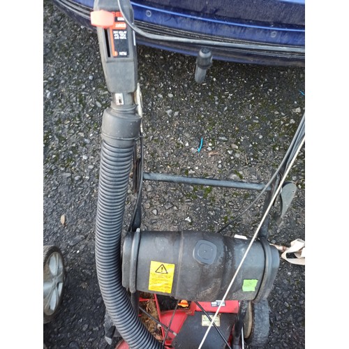 44 - Pro 550 Self Propelled Petrol Lawn Scarifier - seen running