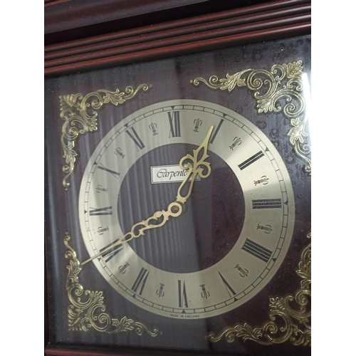 1089B - Wall Hanging Clock