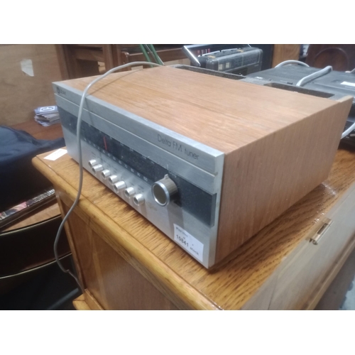 236 - Leak Delta FM Tuner