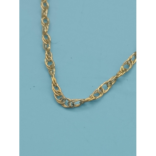 410 - A Fine 9ct Gold necklace.