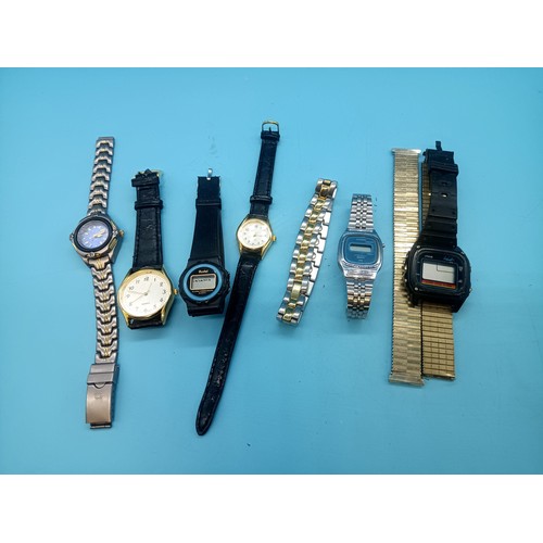 604 - A Bag Of Assorted Watches