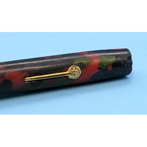 511 - An Antique Red Marble Fountain Pen with 14ct Gold Nib