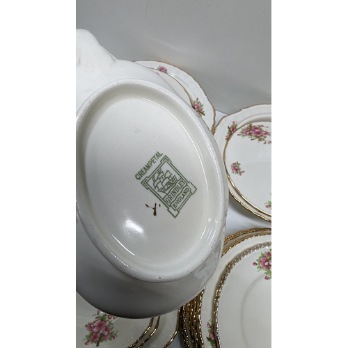 589 - A Part Grindley Creampetal Dinner Service