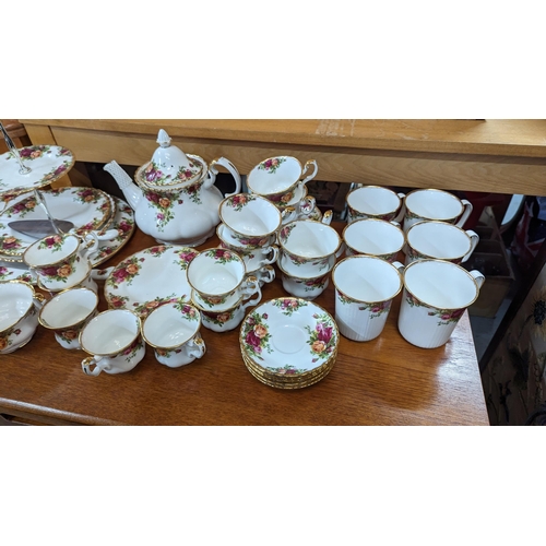 377 - A Royal Albert Old Country Roses Tea and Coffee Service inc. 6 x Mugs, 6 x Tea Cups and Saucers, 1 x... 