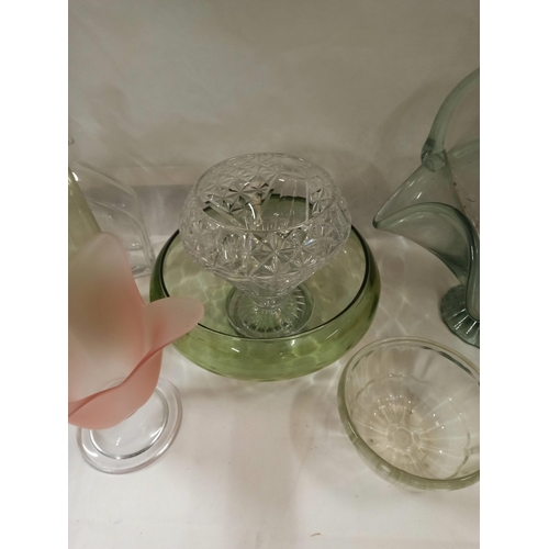 778 - Mixed Vintage Cut and Decorative Glassware