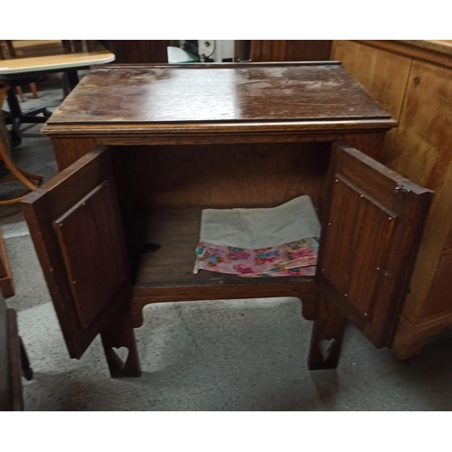 723B - 2 Door Oak Night Stand with Brass Handle and Heart Cut Out to Bottom of Front Legs 80cm H x 74cm W x... 