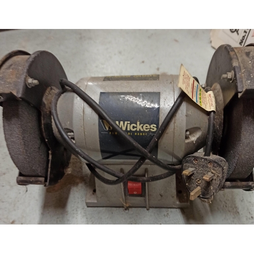 85 - Wickes Bench Grinder