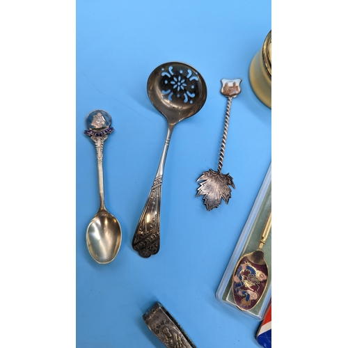 515 - Box of Silverplate, Spoons, Oddments etc.