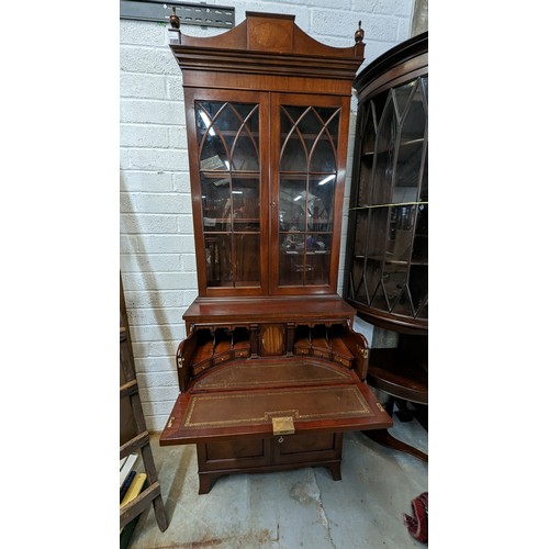 461 - 2Oth Century Escritoire Library unit -  handsome piece of furniture in a Chippendale style