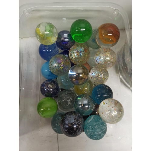 933 - Vintage Marbles Mixed Sizes And Colours.