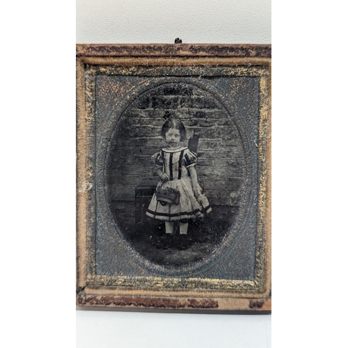 1305 - A Daguerreotype Of A Young Girl.